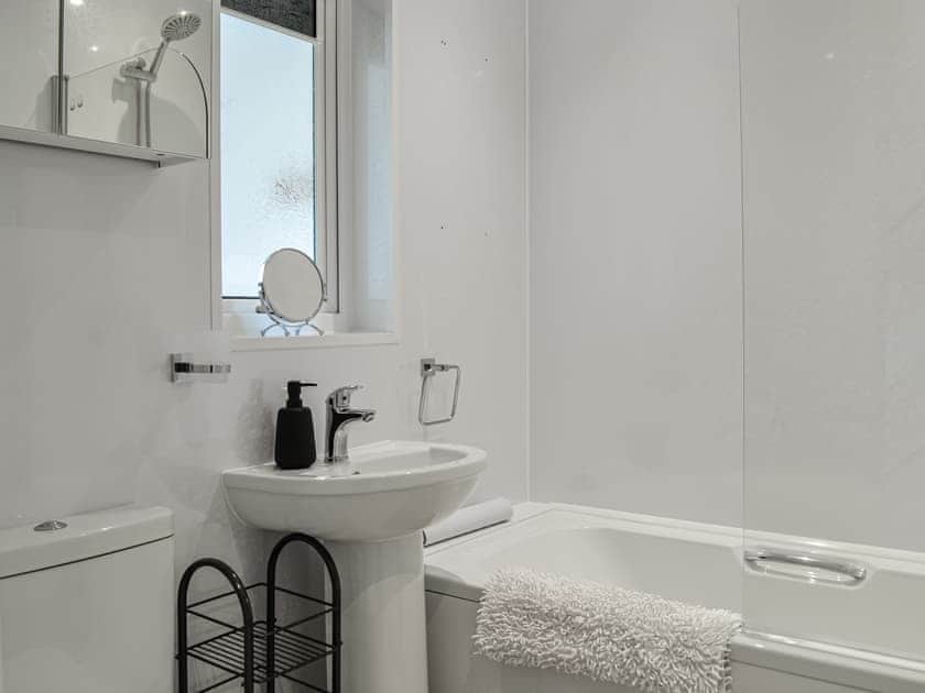 Bathroom | Anchor Cottage - Anchor Cottage and Driftwood Cottage, Portpatrick, near Stranraer