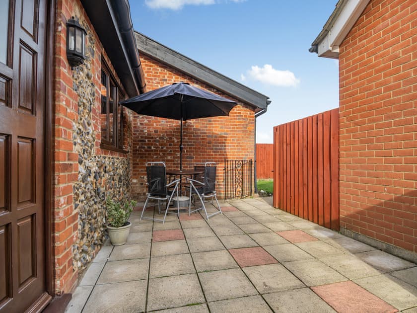 Patio | Pear Tree Cottage, Banham