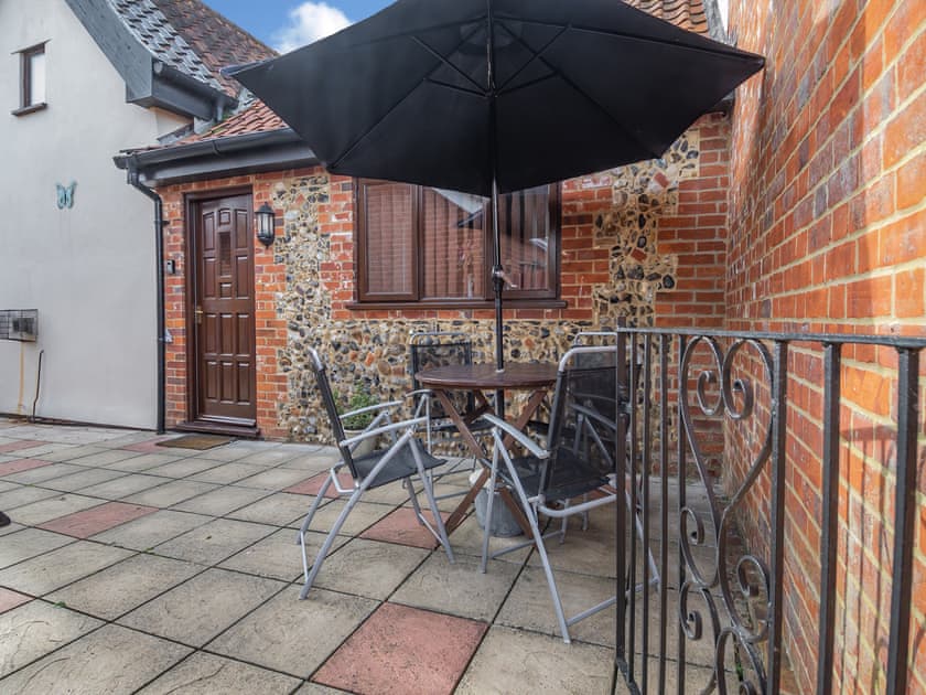 Patio | Pear Tree Cottage, Banham