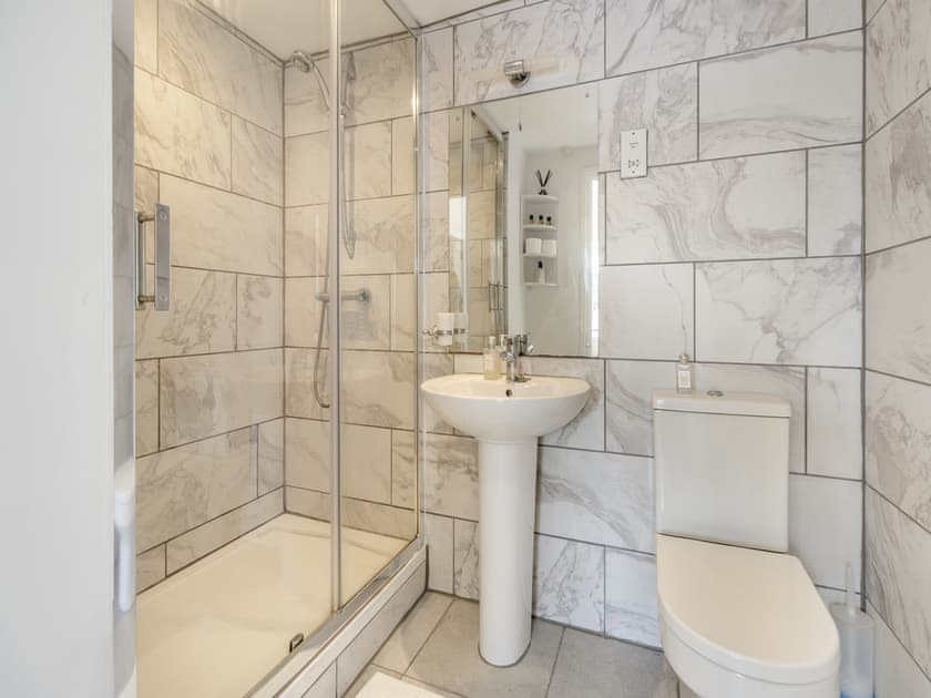 Shower room | Rambler’s Hideaway - Clehonger Retreats, Clehonger