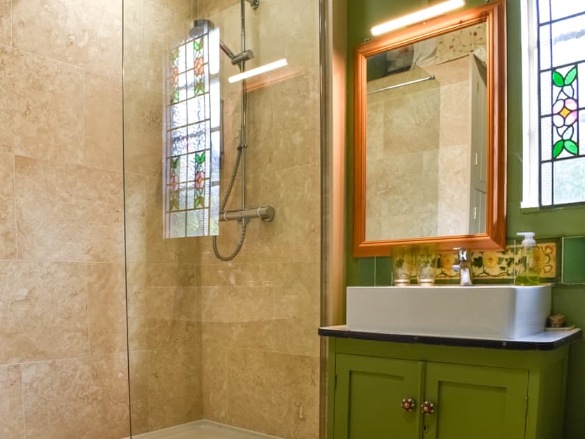 Bathroom | Owls Nest, Eye