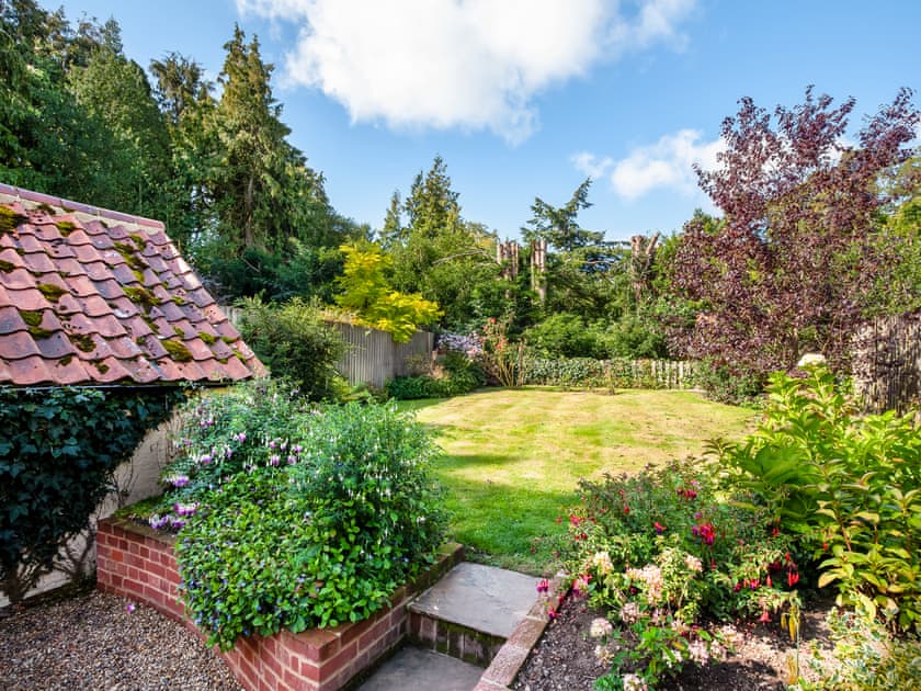Garden | Colbridge Cottage, Docking, near Hunstanton