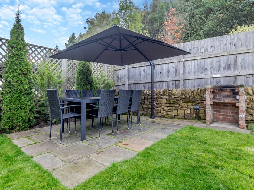 Sitting-out-area | The Stone Barn - Shady Hall Farm, Sheffield