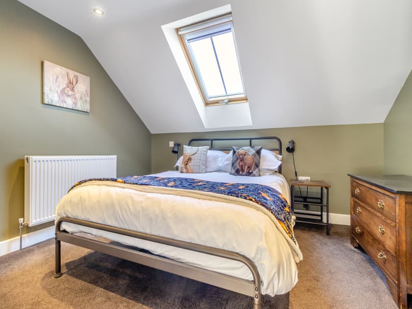 Double bedroom | The Cow Shed - Shady Hall Farm, Sheffield
