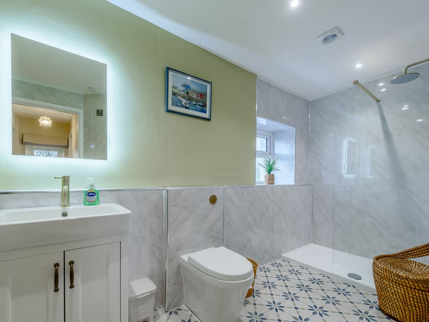 Bathroom | Maesyrhaf, Cross Inn, near New Quay