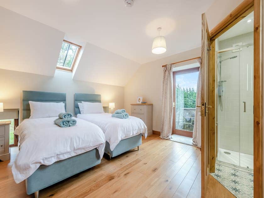 Triple bedroom | Bwlchygwynt, Llanwrda