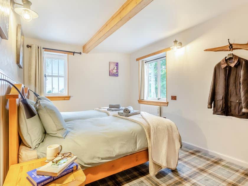 Twin bedroom | Tigh-na-Sgoile, Foxhole, near Beauly
