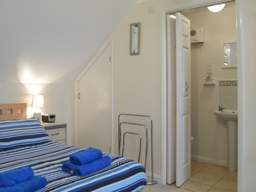 Bathroom | Ty Celyn, Broad Haven