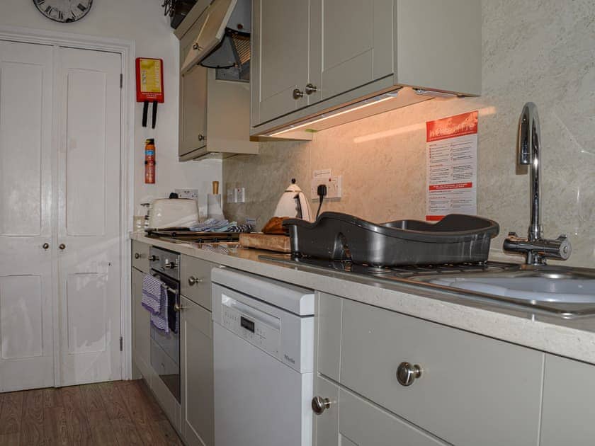 Kitchen | Bottom House, Salcombe