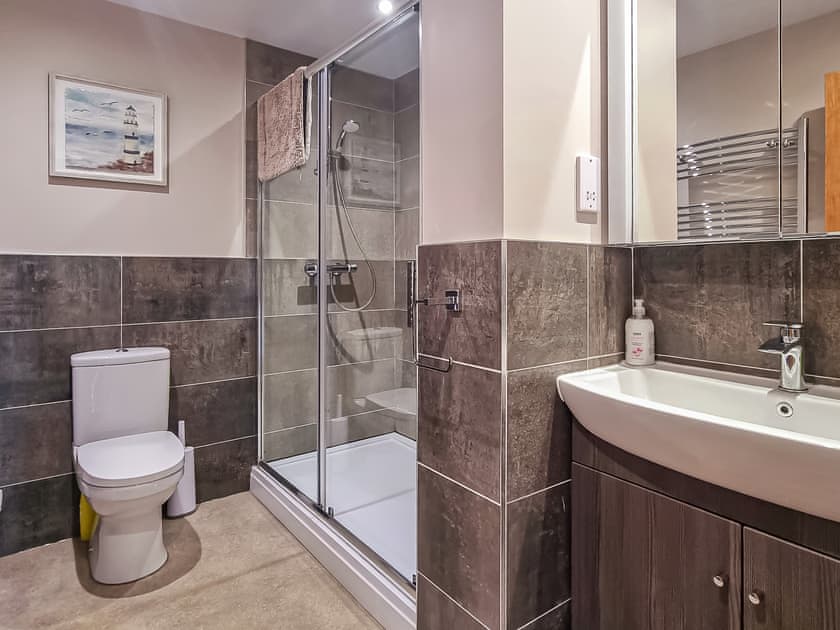Shower room | Duck Cottage, Tholthorpe, near York
