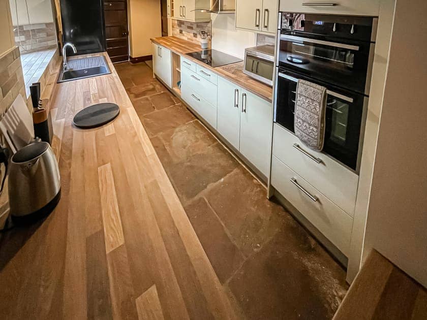 Kitchen | The Old Farmhouse, Blakeney