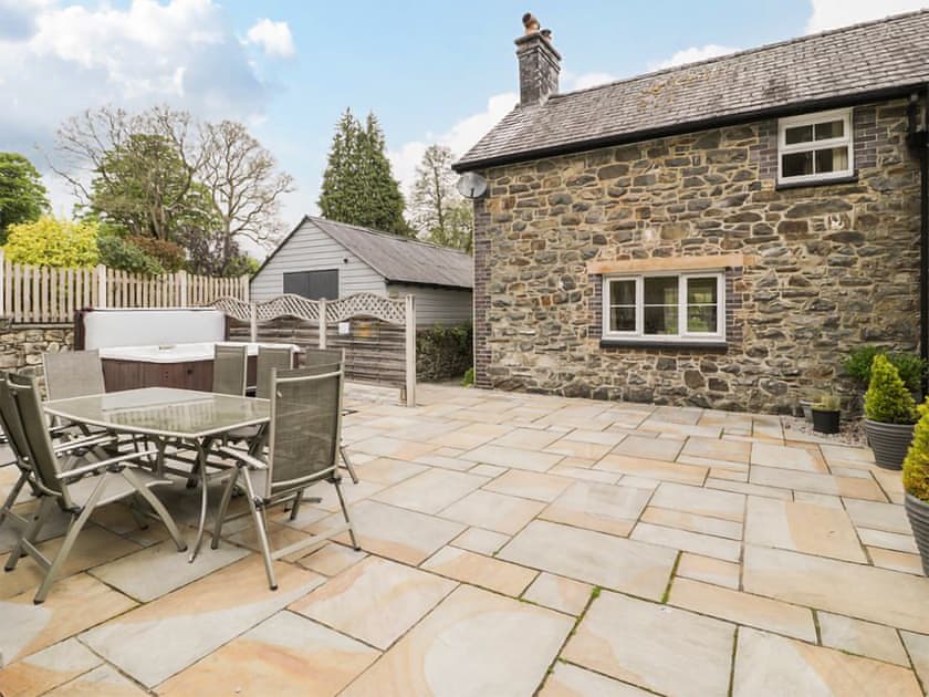Exterior | Parc Cottage, Llangadfan, near Welshpool