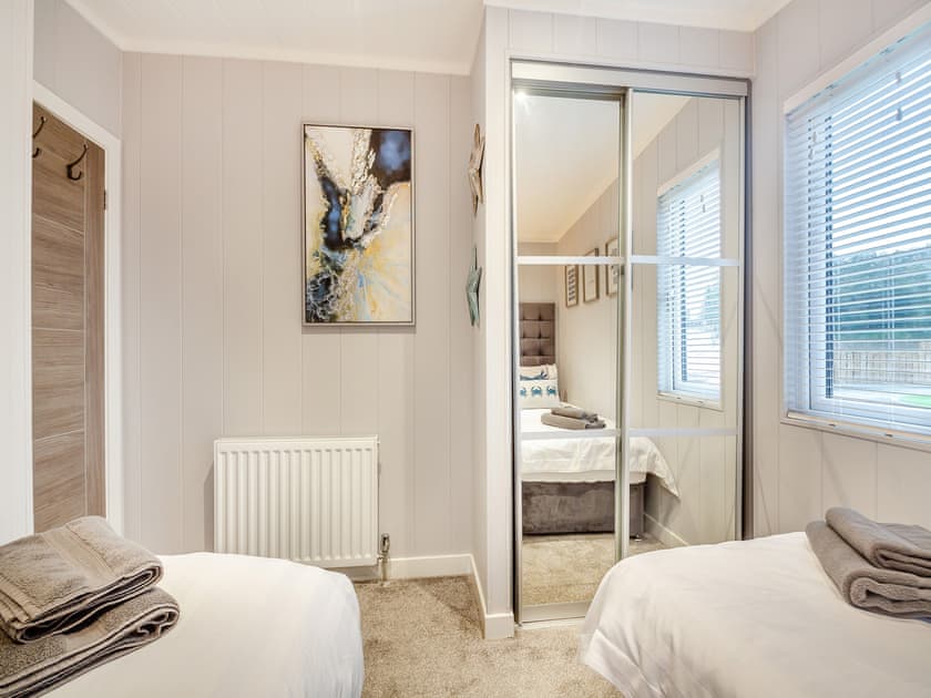 Twin bedroom | 1 Sandbanks, Benllech