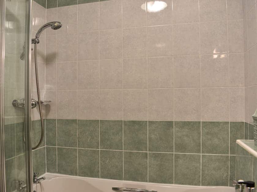 Bathroom | No 8 Harney Peak, Portinscale near Keswick, North Lakes