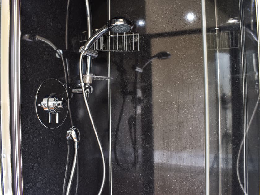 Bathroom | Pine Hill Lodge, Guisborough