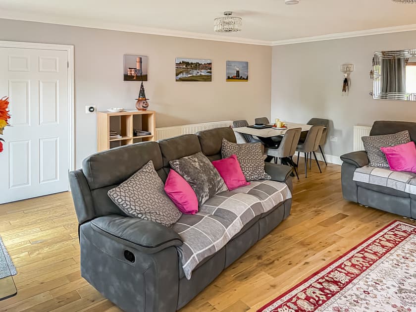 Living room/dining room | Rivendell Lodge, Leziate, near Kings Lynn