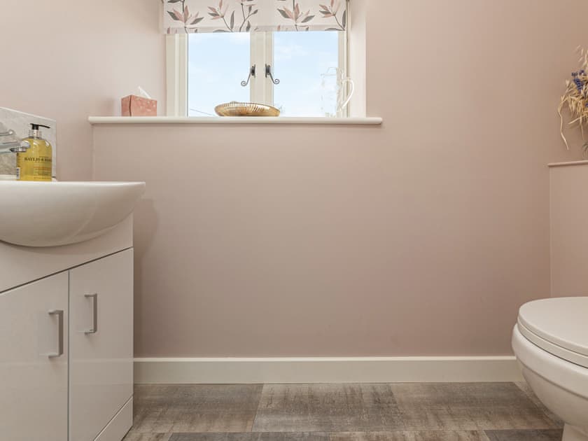 Bathroom | The Old Laundry, Great Snoring