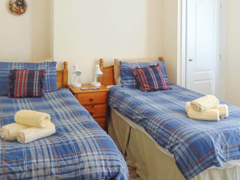 Twin bedroom | Bronallt, Aberaeron, Cardigan Heritage Coast