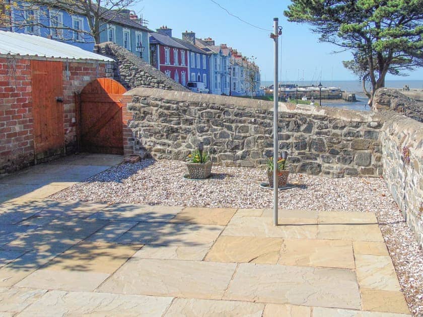 Patio | Bronallt, Aberaeron, Cardigan Heritage Coast