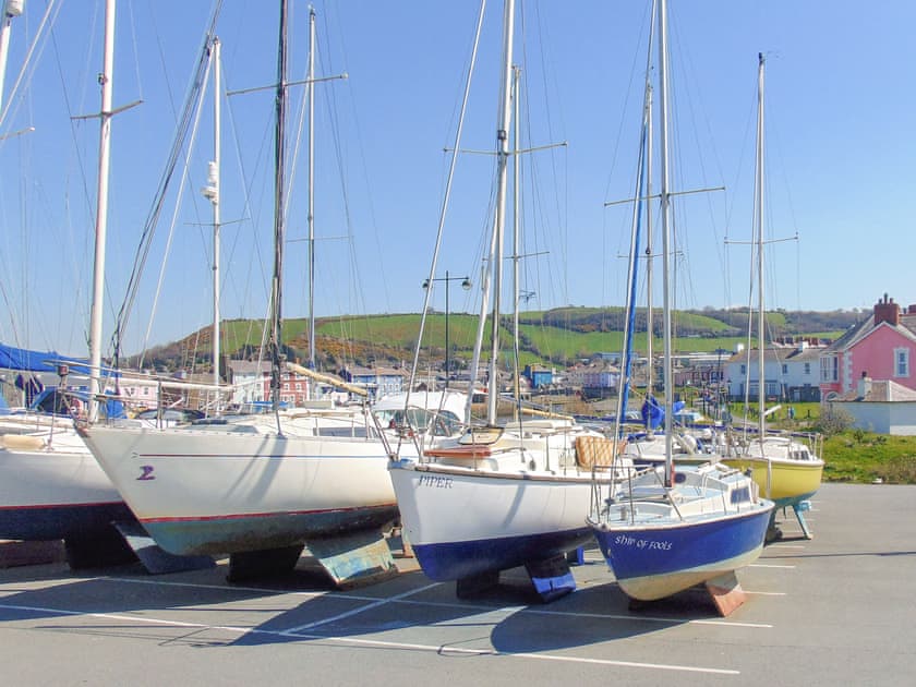Surrounding area | Bronallt, Aberaeron, Cardigan Heritage Coast