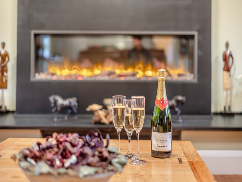 Open plan living space | Ty-Olaf, LLanymawddwy, near Machynlleth