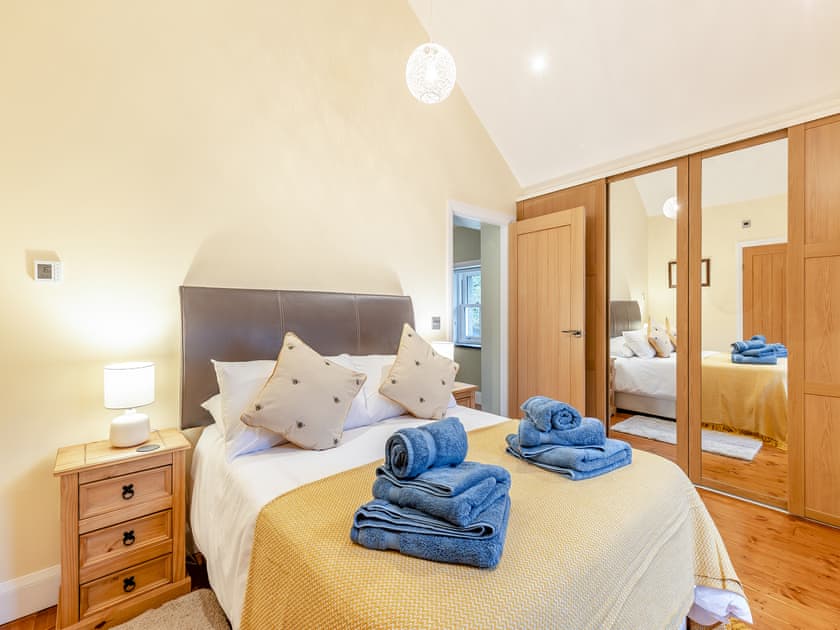 Double bedroom | Ty-Olaf, LLanymawddwy, near Machynlleth