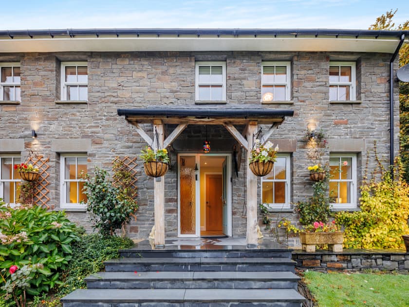 Exterior | Ty-Olaf, LLanymawddwy, near Machynlleth