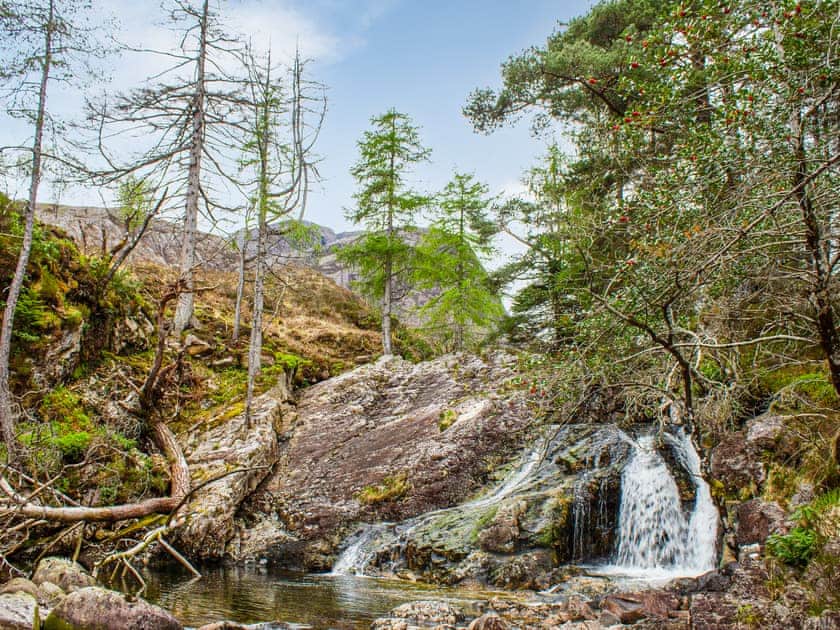 Surrounding area | Achnashellach Bothy - Achnashellach, Strathcarron