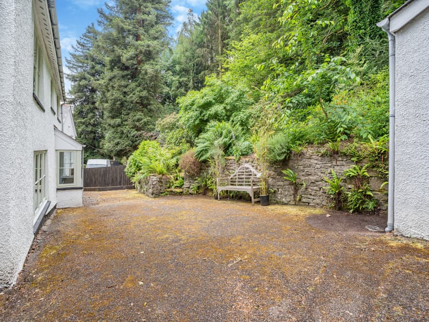 The Carriage House, near Abergavenny & Crickhowell