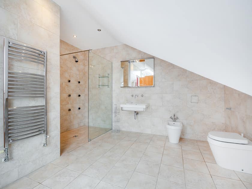 Bathroom | The Penthouse, Morfa Nefyn