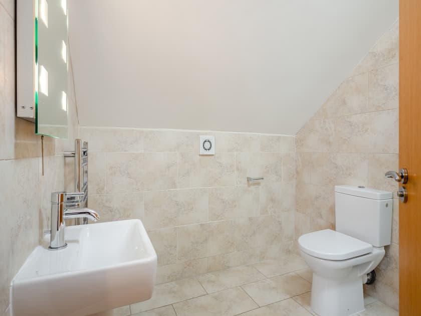 Bathroom | The Penthouse, Morfa Nefyn