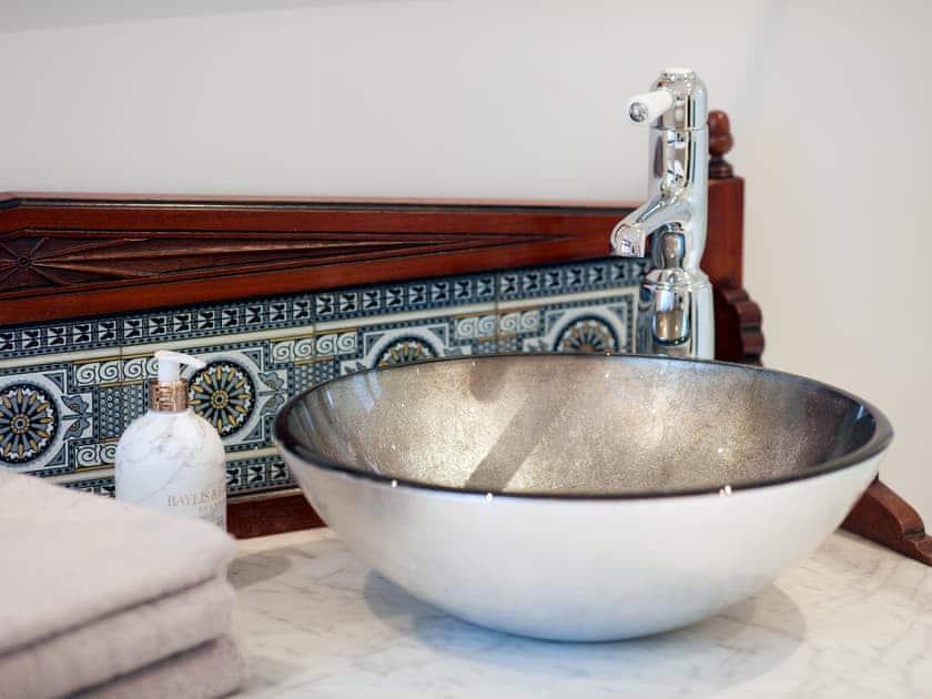En-suite | Marton Hall, Baschurch