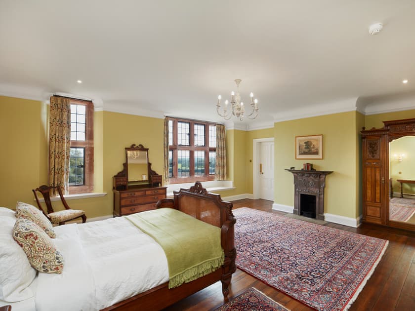 Double bedroom | Marton Hall, Baschurch