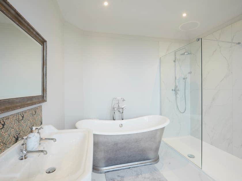 En-suite | Marton Hall, Baschurch