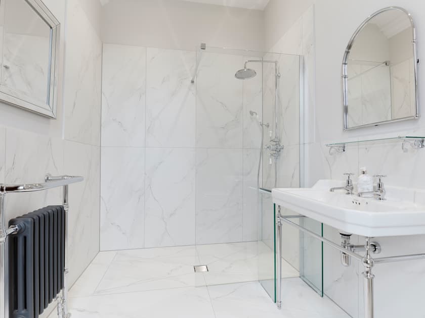 En-suite | Marton Hall, Baschurch