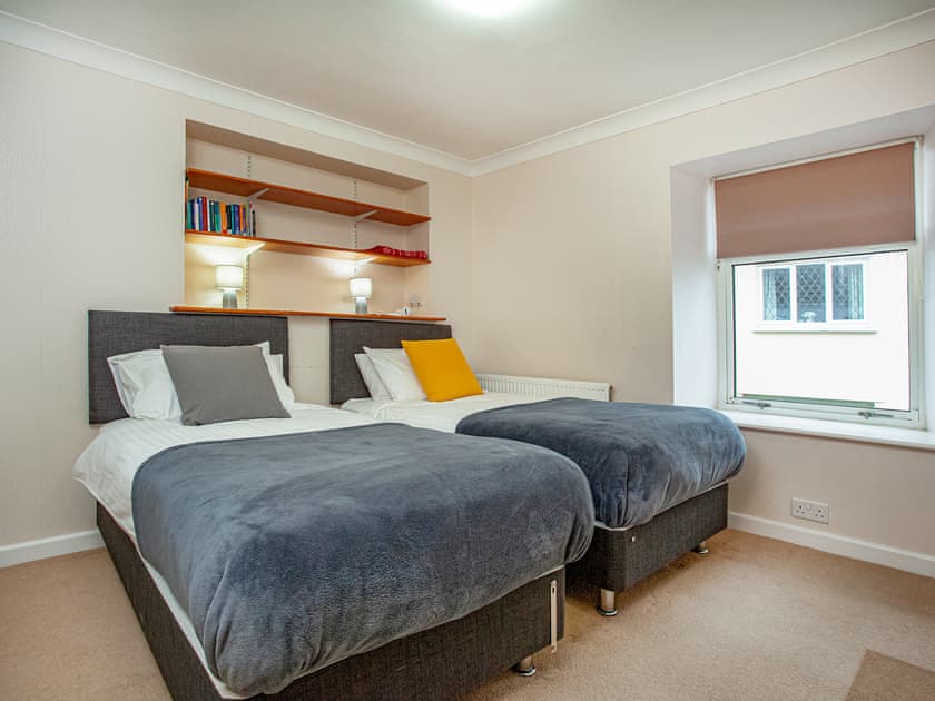 Twin (or SuperKing) bedroom  | Barnhay Cottage, Stoke Gabriel, near Totnes