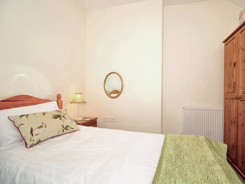 Bwthyn yr Ardd - Criccieth Cottages, Criccieth