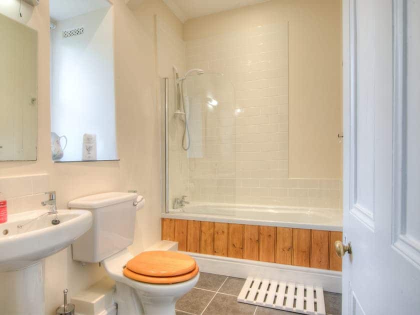 Bwthyn yr Ardd - Criccieth Cottages, Criccieth