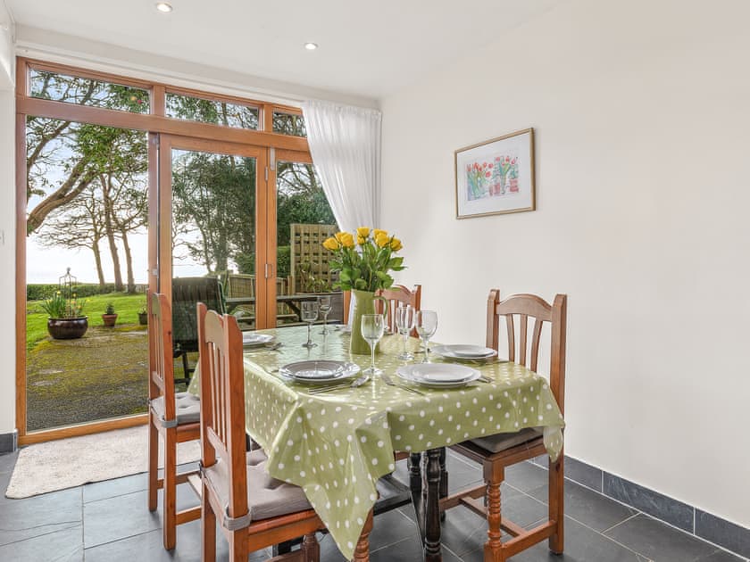 Bwthyn Stabal - Criccieth Cottages, Criccieth