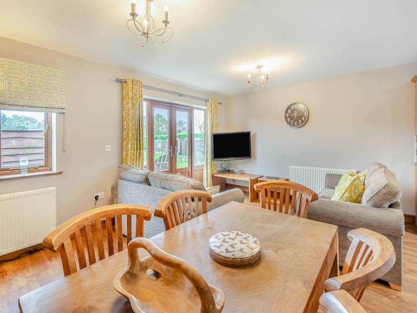 Open plan living space | Lake View 2 - Grange Farm Park, Louth