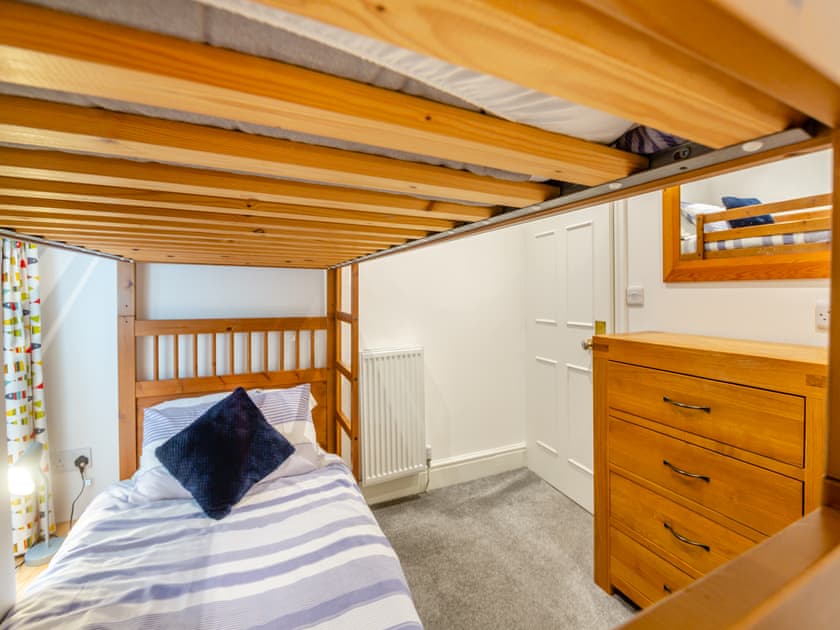 Bunk bedroom | Noddfa, Harlech
