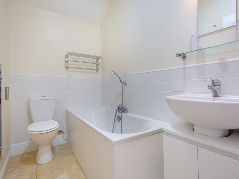 Bathroom | Noddfa, Harlech