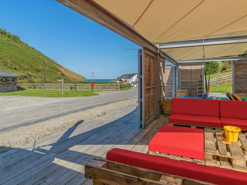 Ty Cwch Caban 1 - Ty Cwch Glamping, Llwyndafydd, Llandysul