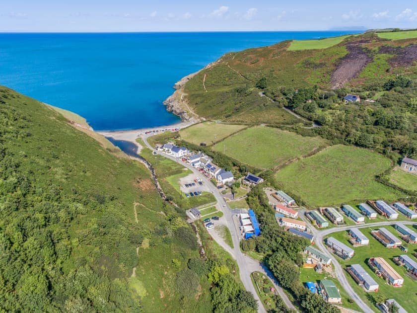 Ty Cwch Caban 1 - Ty Cwch Glamping, Llwyndafydd, Llandysul