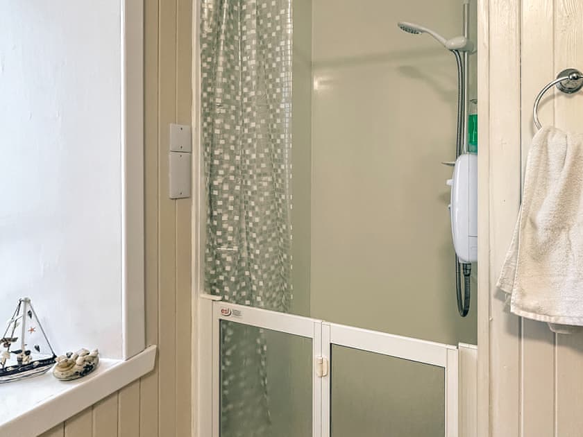 Bathroom | South Lochs, Marbhig, Isle of Lewis