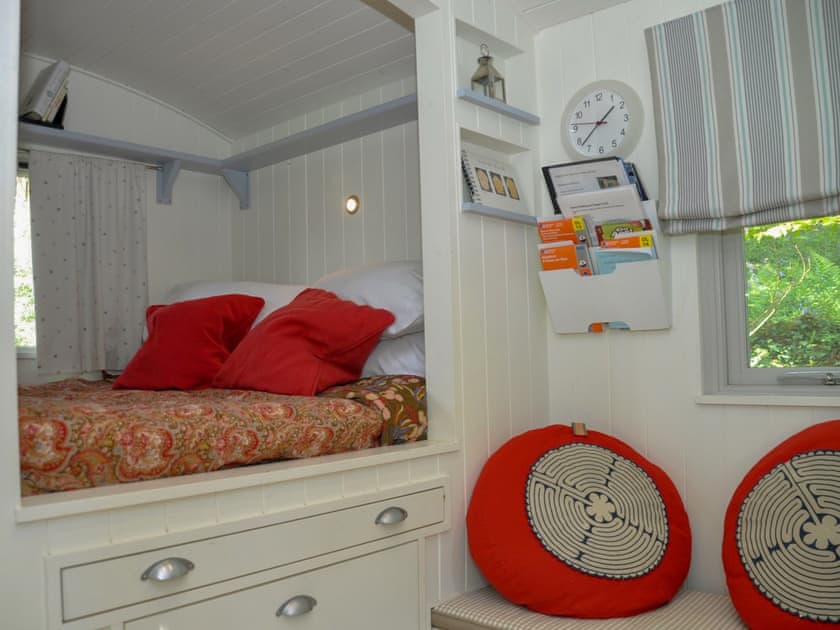 Cwm Dwr Bluebell Hut, Dulas