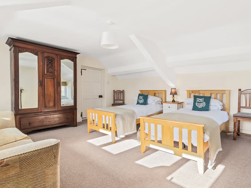 Plas Bryn Hir - Criccieth Cottages, Criccieth