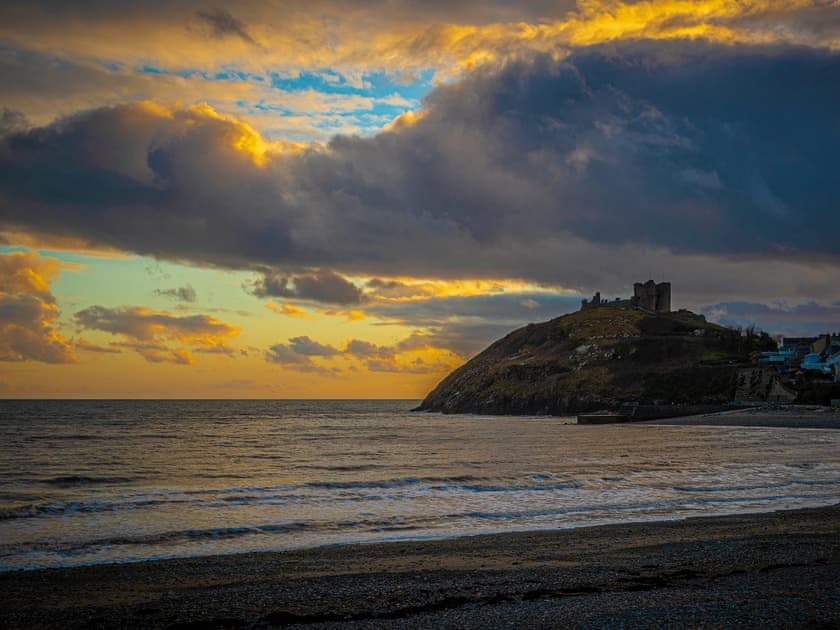 Plas Bryn Hir - Criccieth Cottages, Criccieth