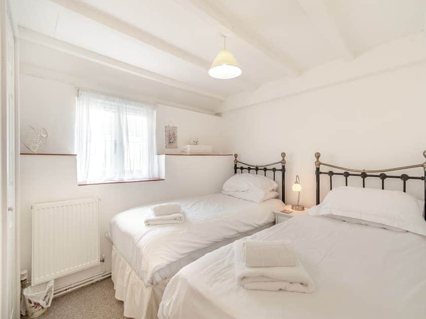 Twin bedroom | Granary Cottage - Brongwyn Cottages, Penparc, near Cardigan