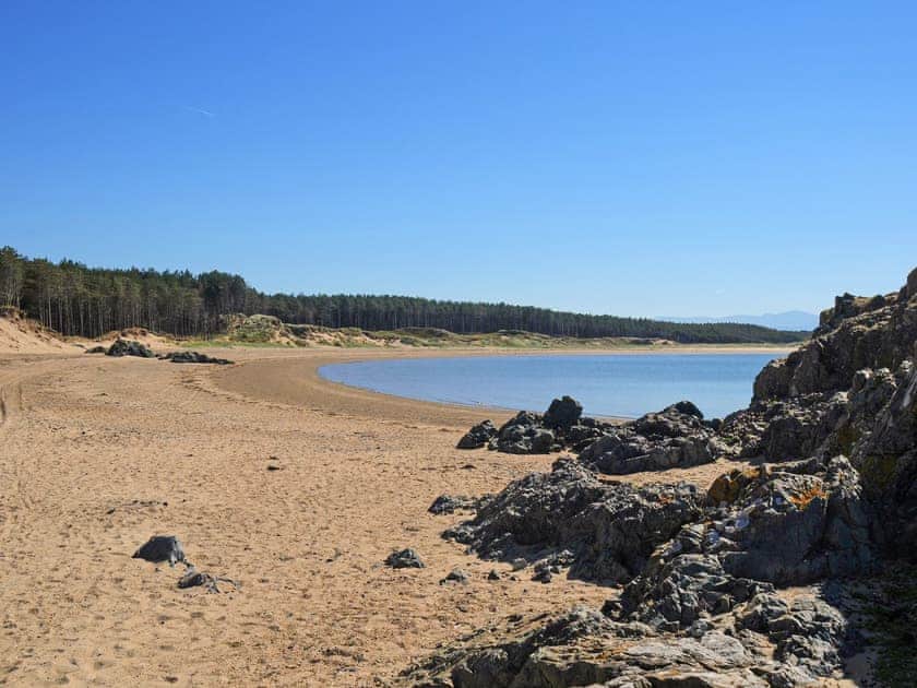 Sound of the Sea (Swn y Mor), Rhosneigr